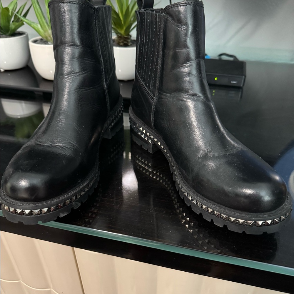 Steve Madden Black Studded Ankle Boots